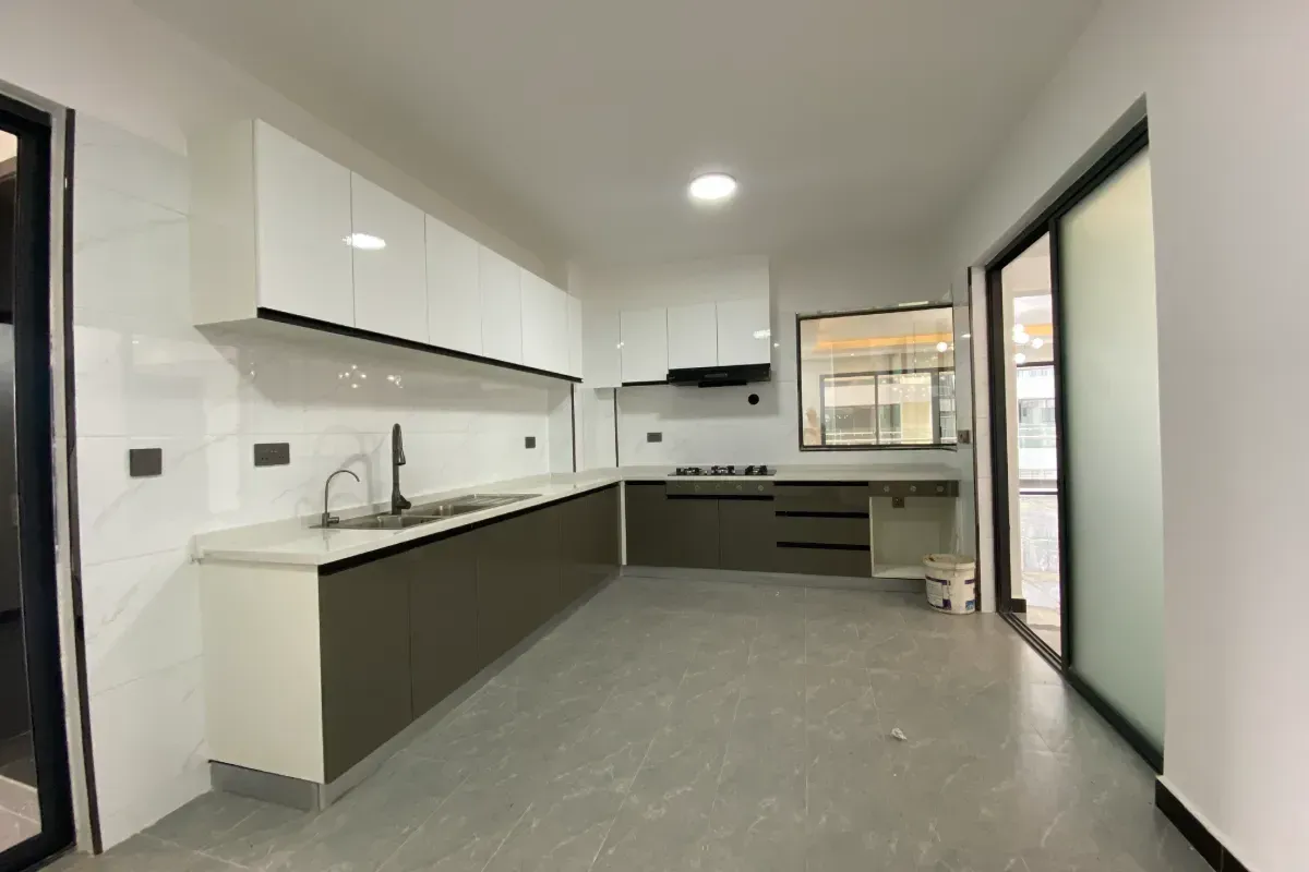 Landscape view of š” Diamond Oak Residency ā 3 & 4 Bedroom Apartments for Sale & Rent in Kileleshwa, Nairobi