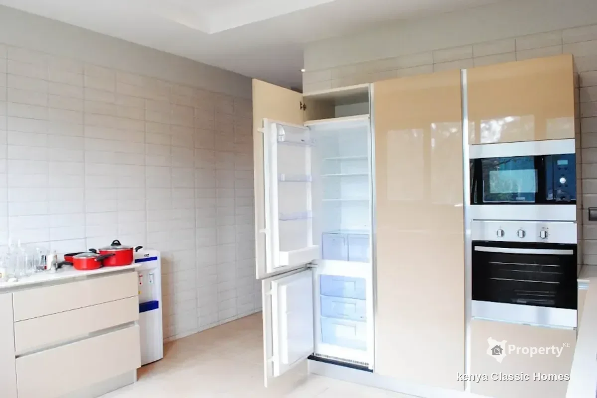 Detail 3 of 3-Bedroom Apartment for Rent in Riverside Drive
