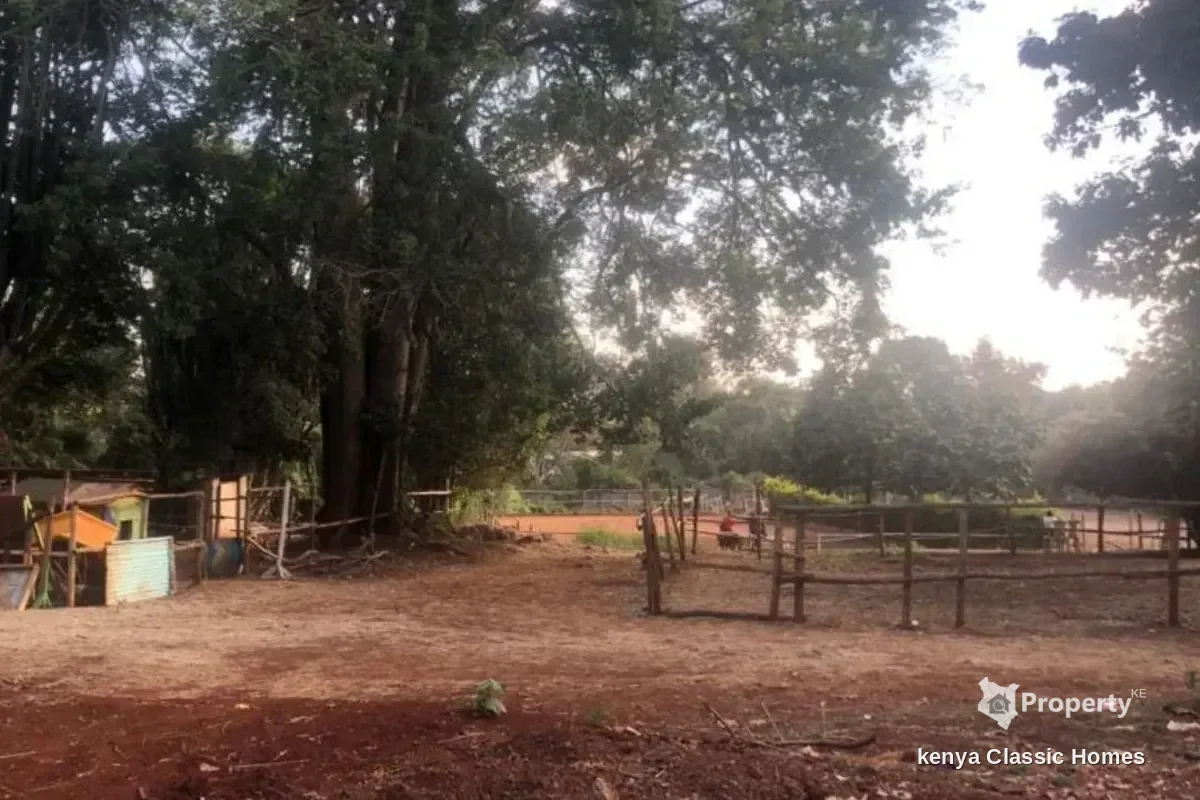 Detail 2 of 1/4 Acre Plot with 2 Houses for Sale in Kilimani @KES 120M